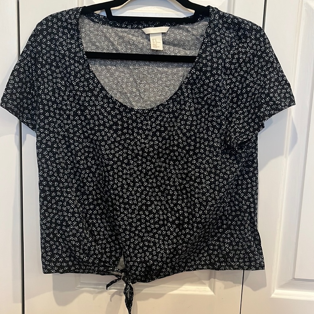 HM navy floral tie shirt